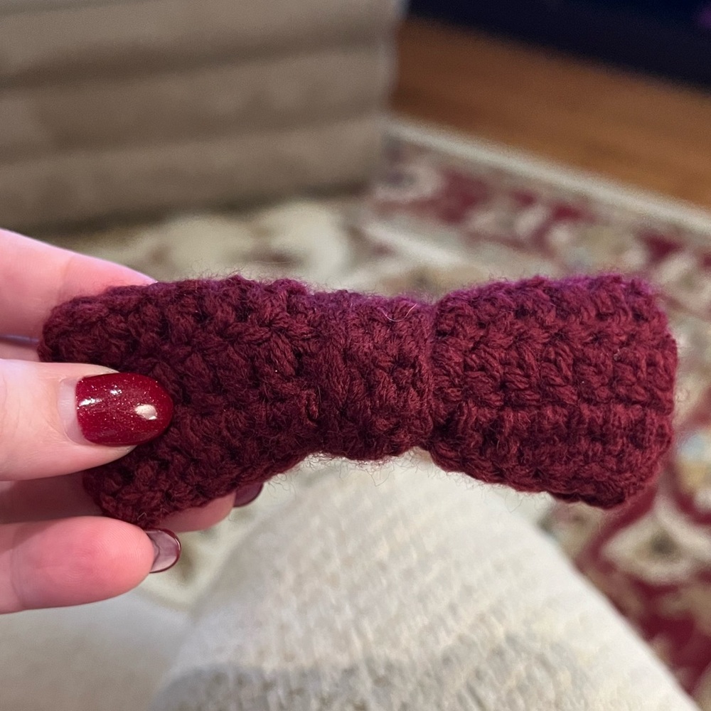 Handmade 4 inch crochet bow barrette